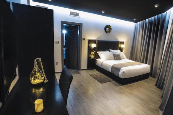 Hotel Calypso Aïn el Turk Esterno foto
