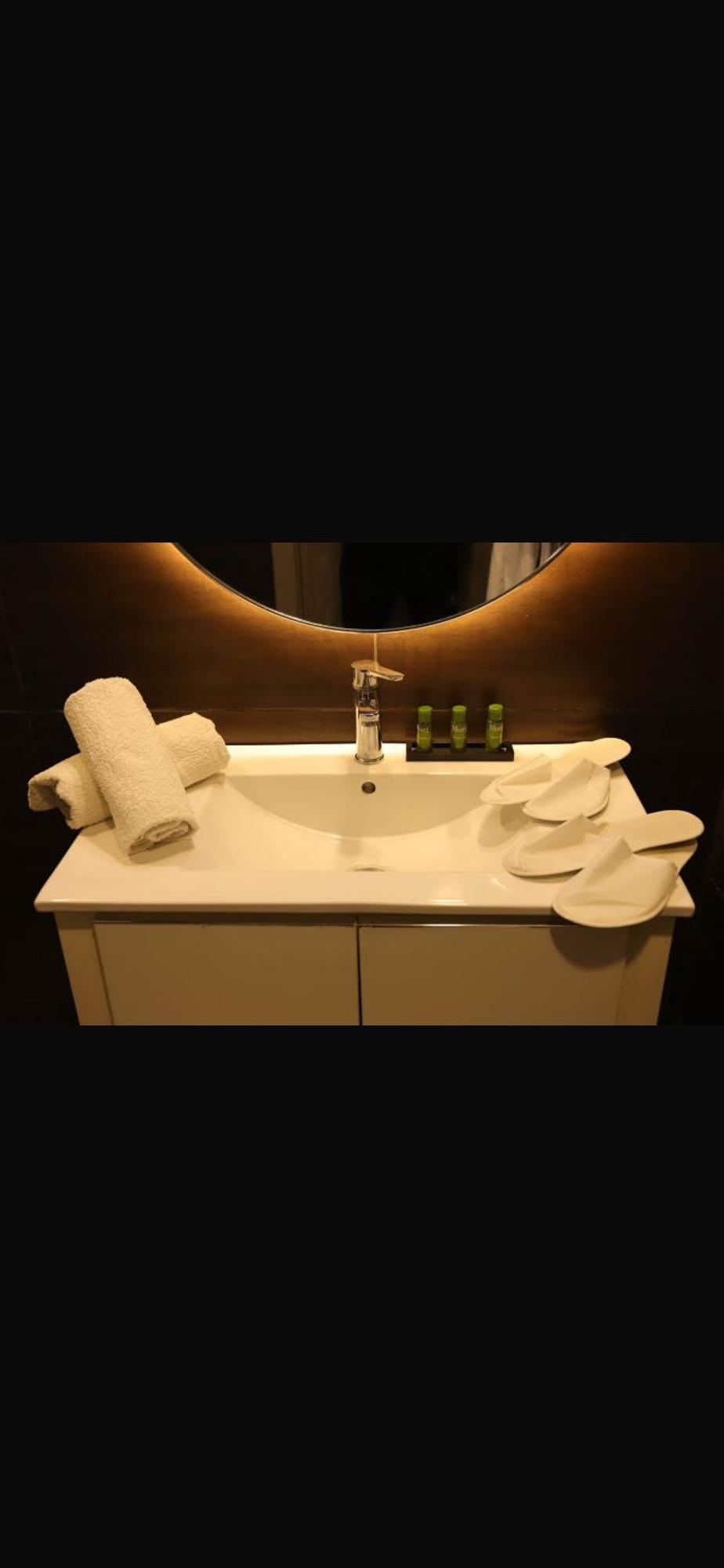 Hotel Calypso Aïn el Turk Esterno foto